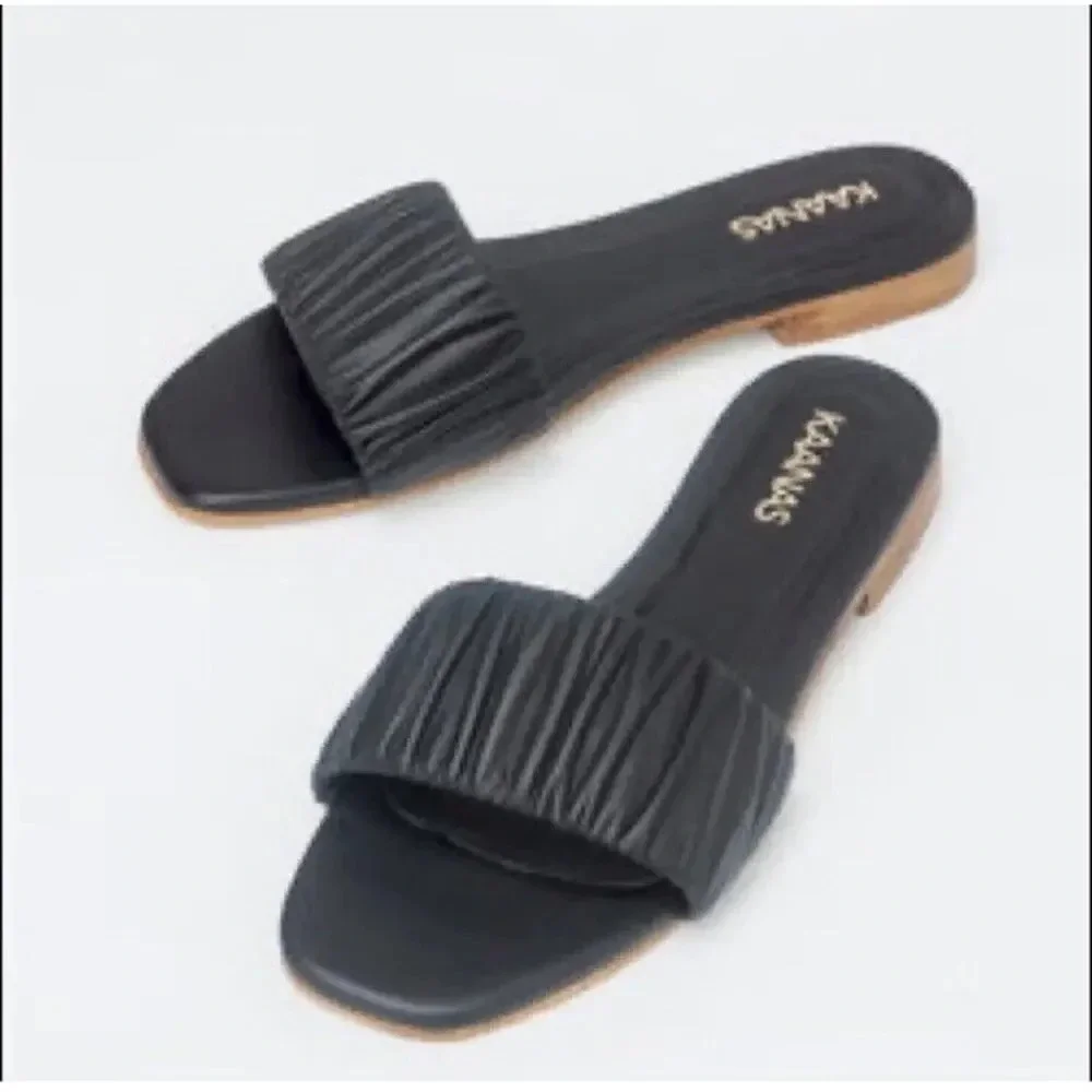Kaanas Pekan Ruched Black Leather Slides Slip‎ On Sandals Shoes Women’s Size 6
